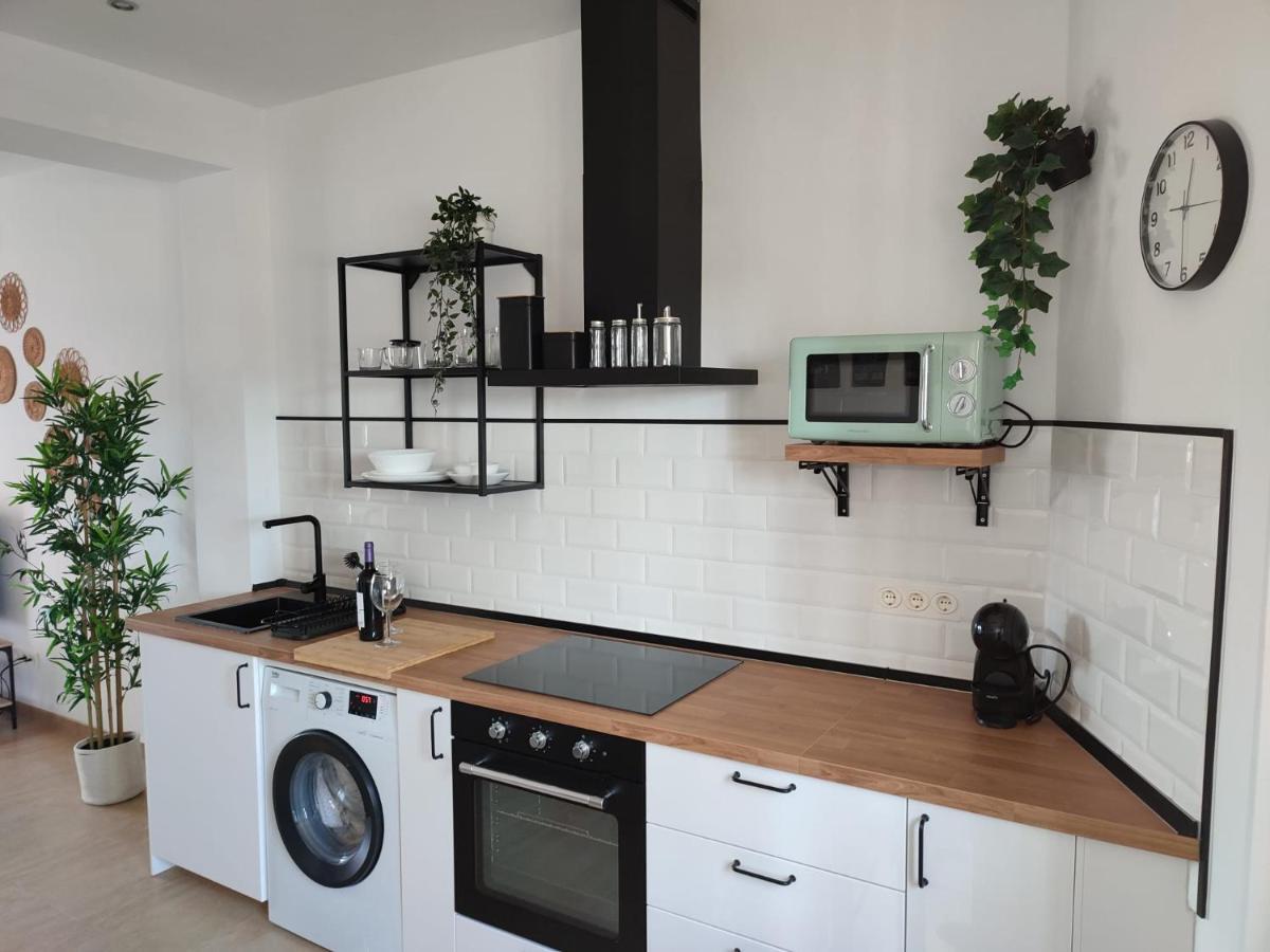 Vista Almijara Apartment Фригиляна Екстериор снимка